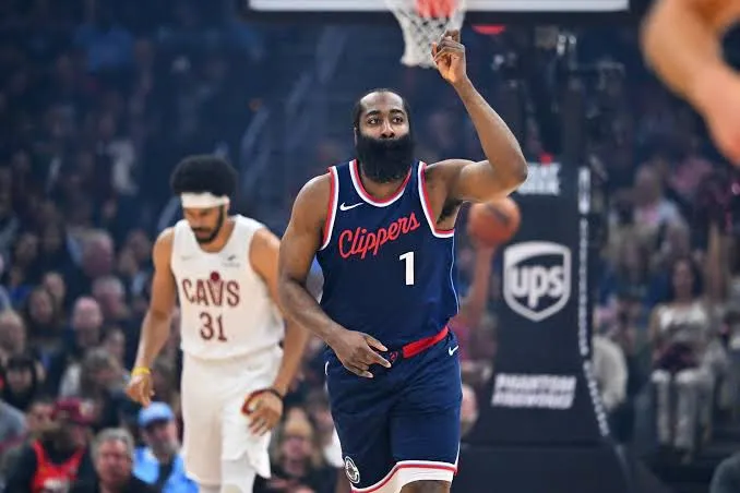 Ramona：昨日若哈登现身主场，快船为他准备好了致敬视频